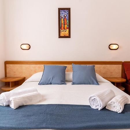 Hotel Greta B&B Rimini Zewnętrze zdjęcie