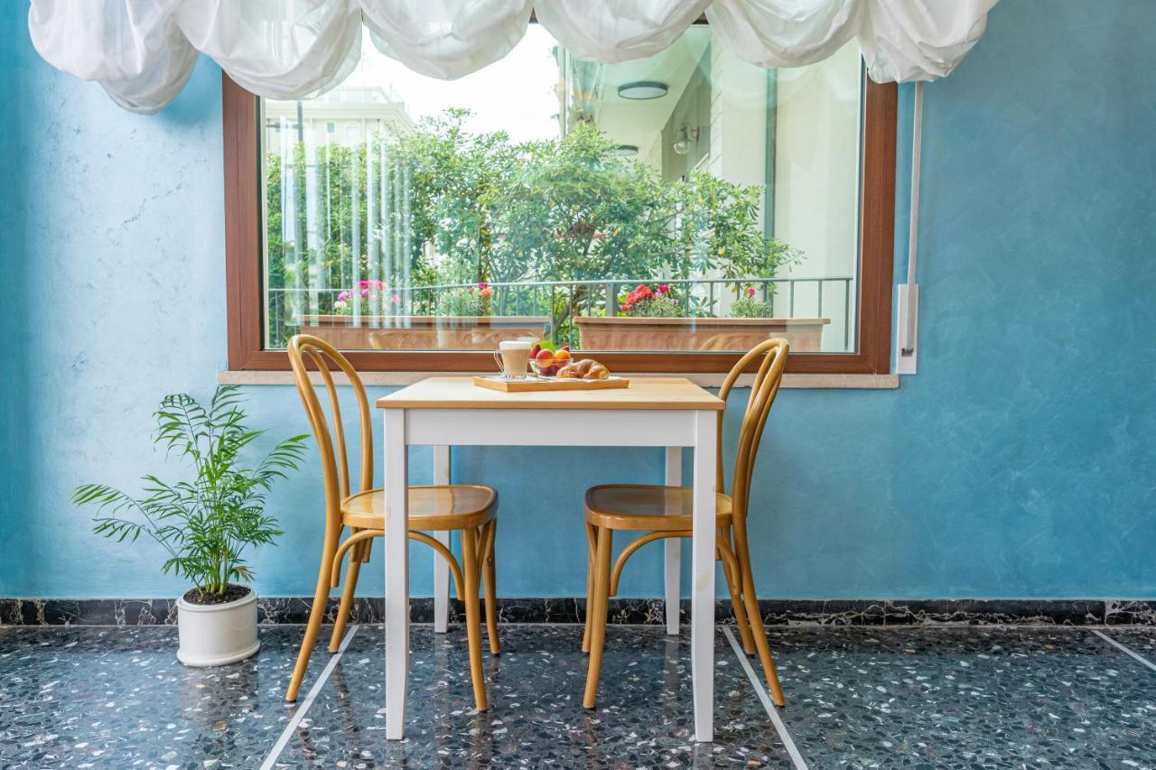 Hotel Greta B&B Rimini Zewnętrze zdjęcie