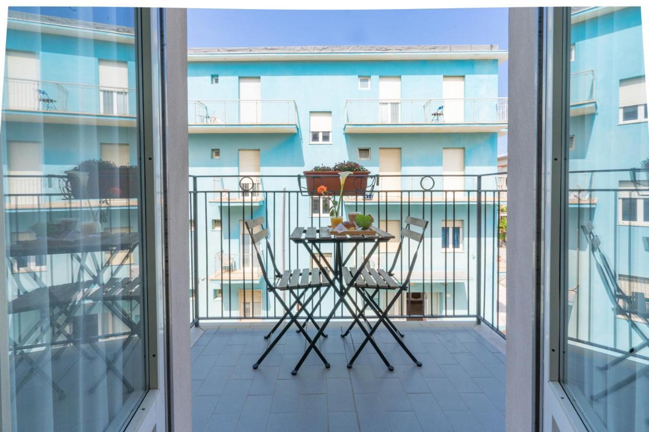 Hotel Greta B&B Rimini Zewnętrze zdjęcie