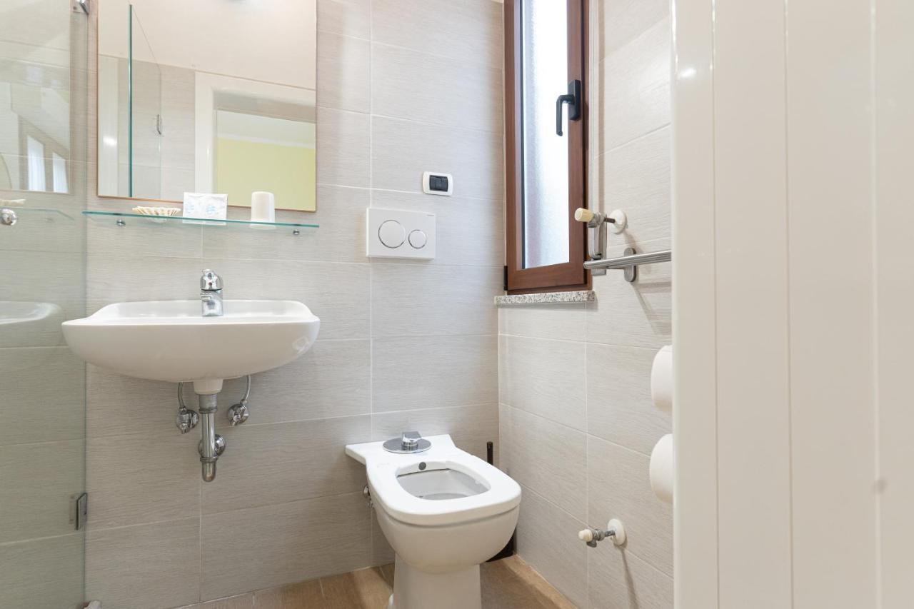 Hotel Greta B&B Rimini Zewnętrze zdjęcie