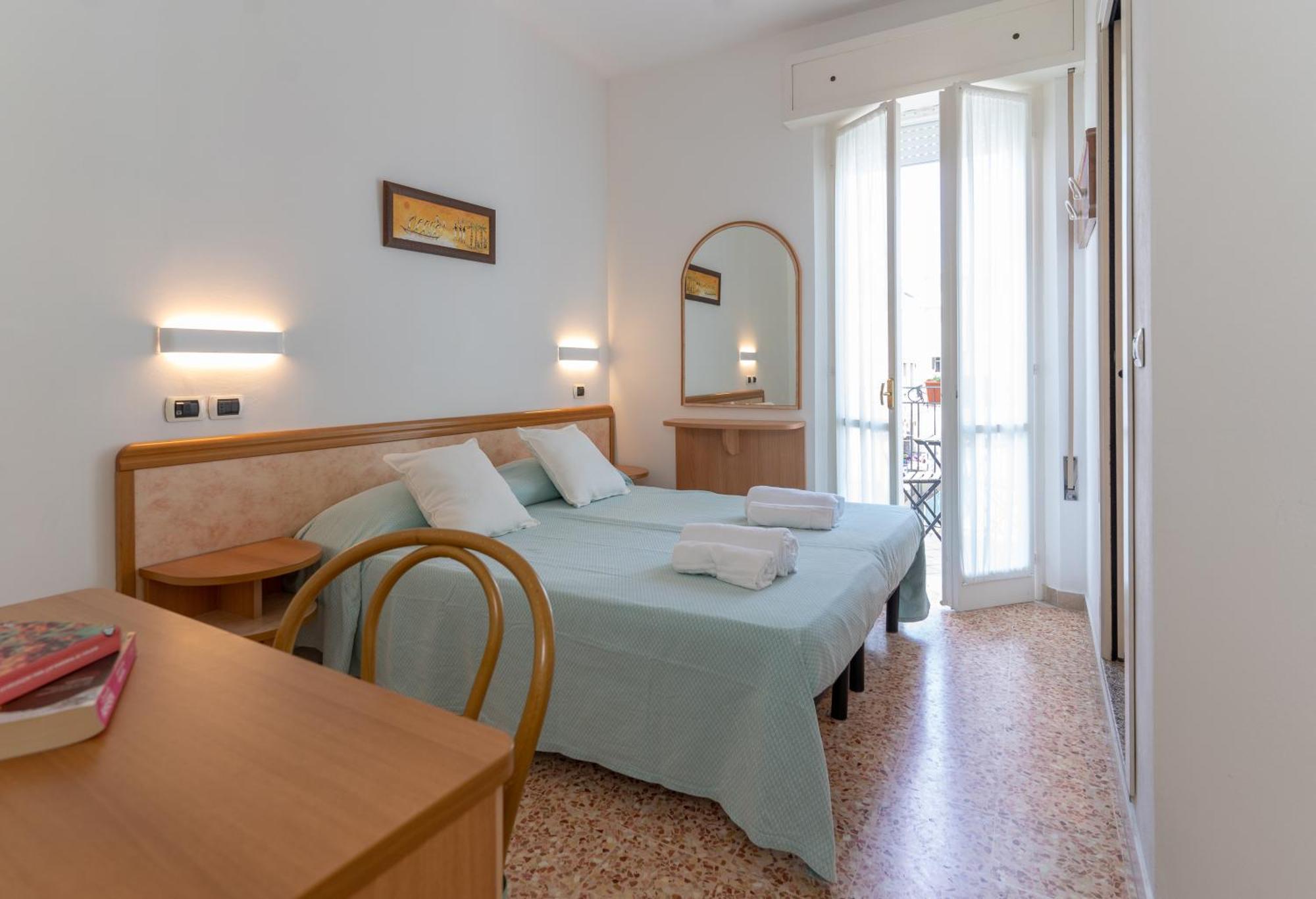 Hotel Greta B&B Rimini Zewnętrze zdjęcie