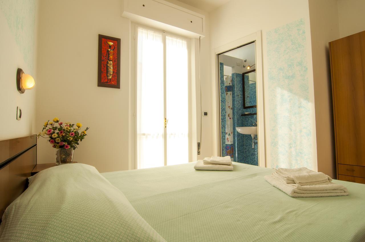 Hotel Greta B&B Rimini Zewnętrze zdjęcie