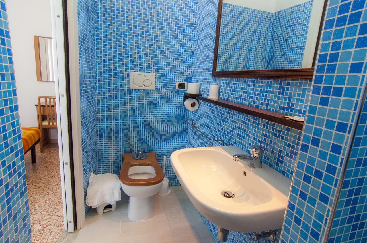 Hotel Greta B&B Rimini Zewnętrze zdjęcie